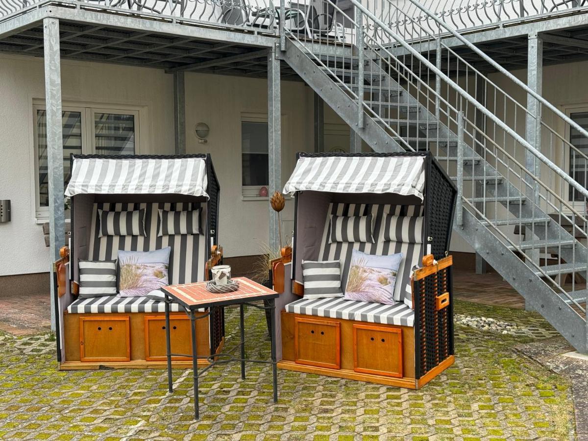 Seeschloesschen & Ostseeperle - Immer Inklusive Fruehstueck Kölpinsee Extérieur photo